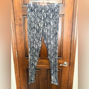 Snakeskin Print Leggings